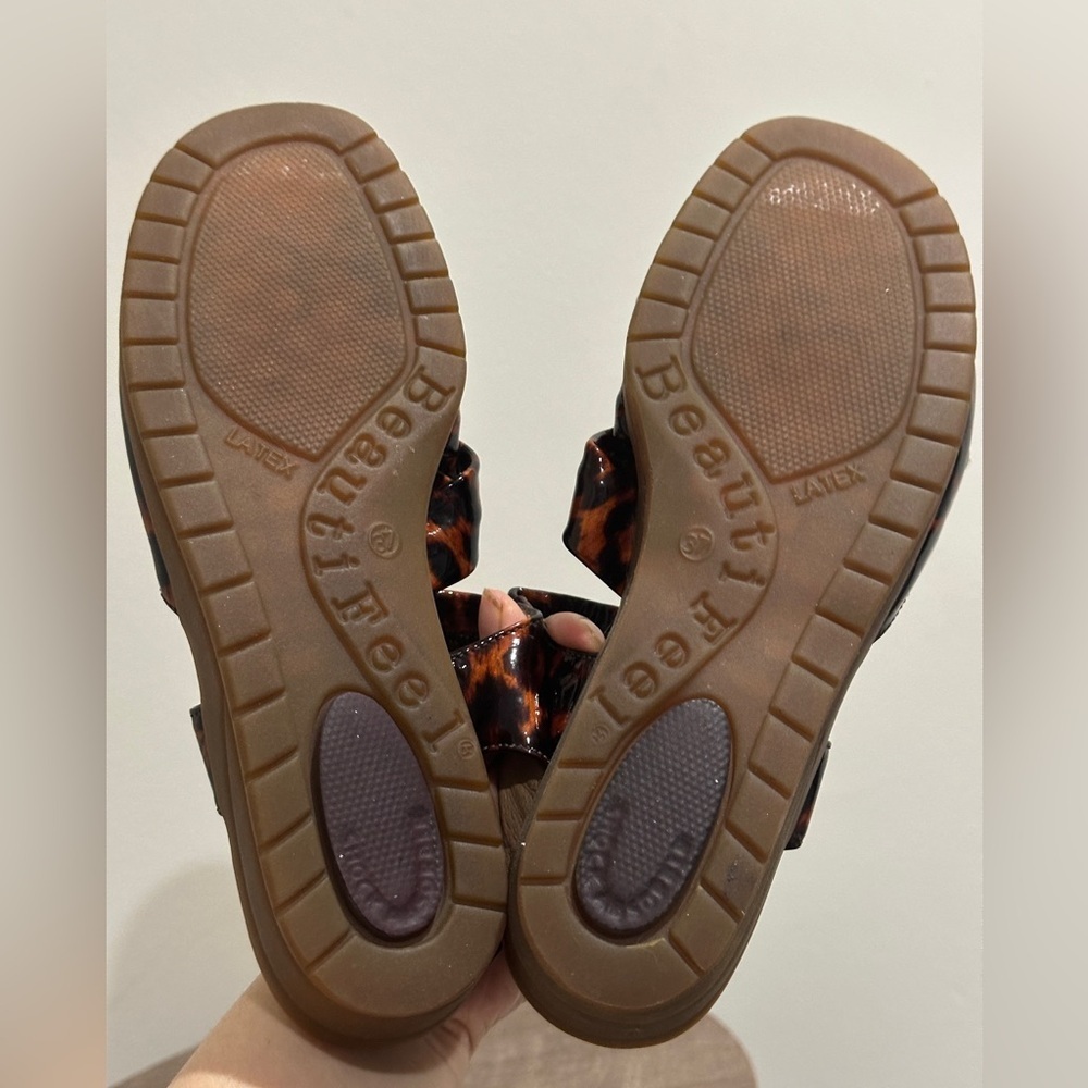 Beautifeel Women’s Sandal - Picture 5 of 6